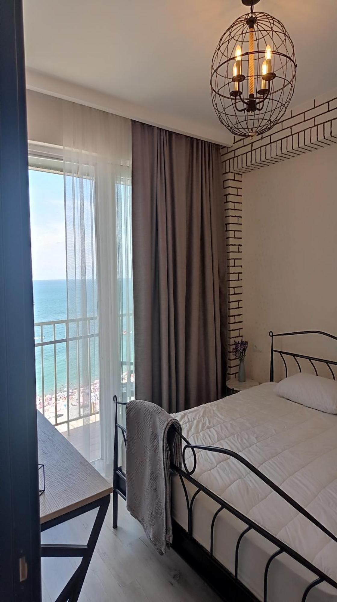 Magnolia Seaside * باتومي